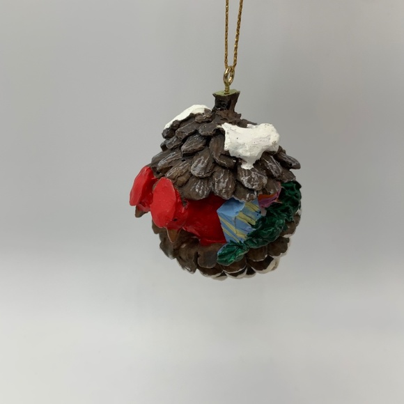 Vintage Rustic Ceramic Snowy Pinecone Birds & Presents Christmas Ornament - Picture 2 of 12